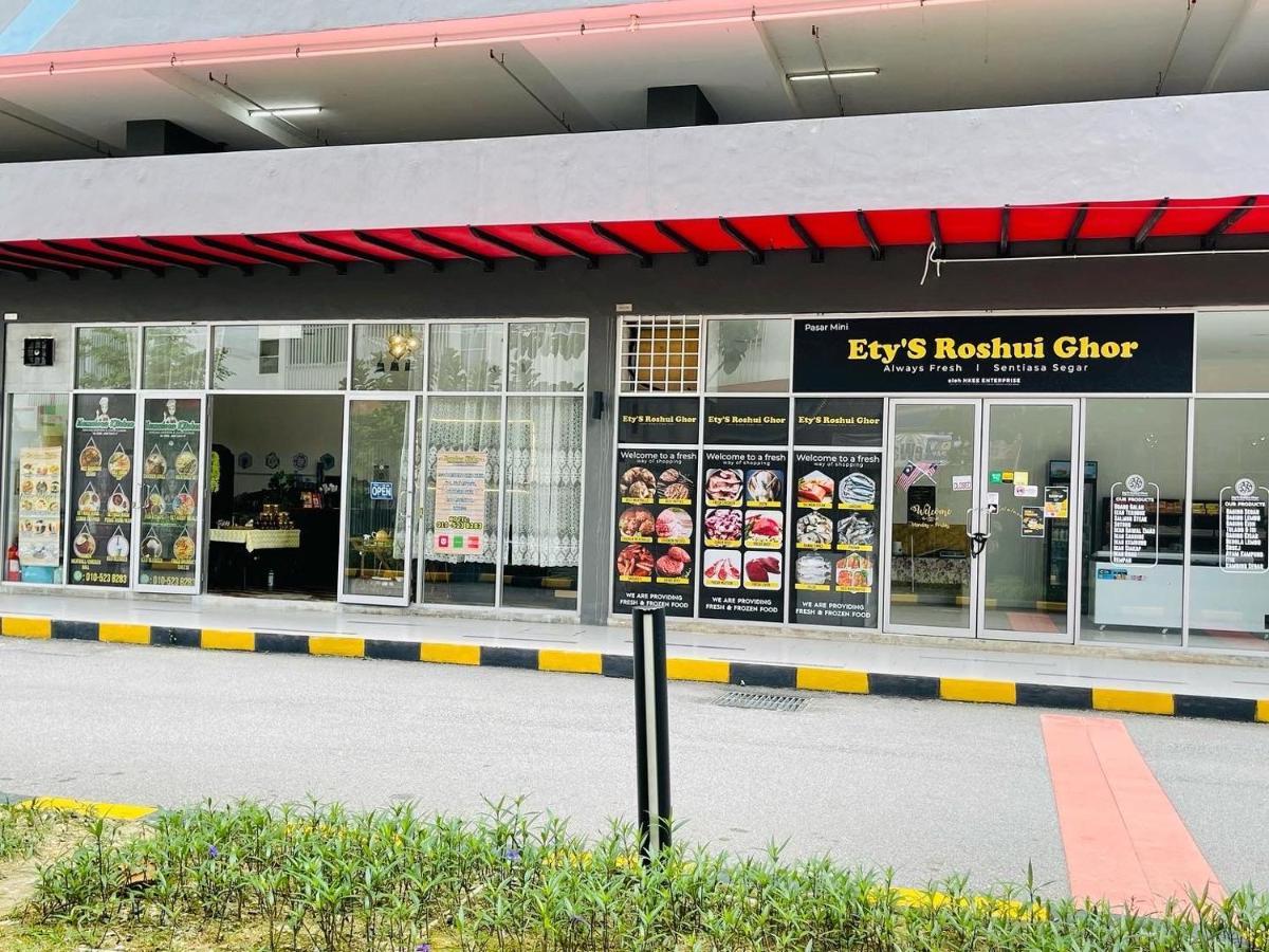 Rantissi Homestay The Zizz Damansara North Petaling Jaya Exteriör bild
